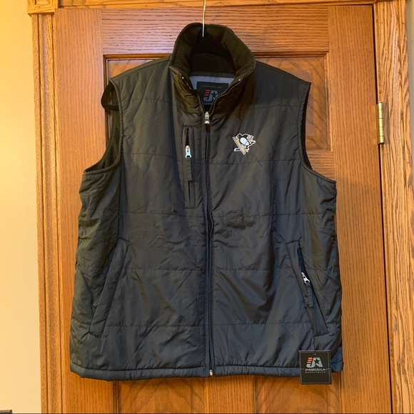 🆕  PITTSBURGH PENGUINS Black Embroidered Vest - Picture 13 of 13